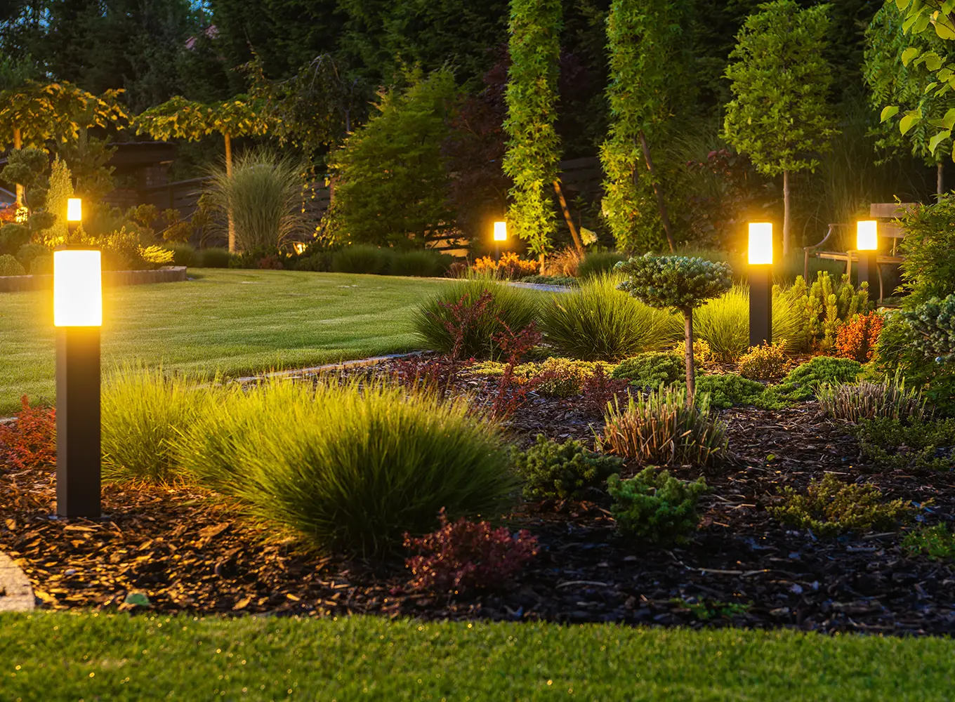 professional landscape lighting services in springfield il