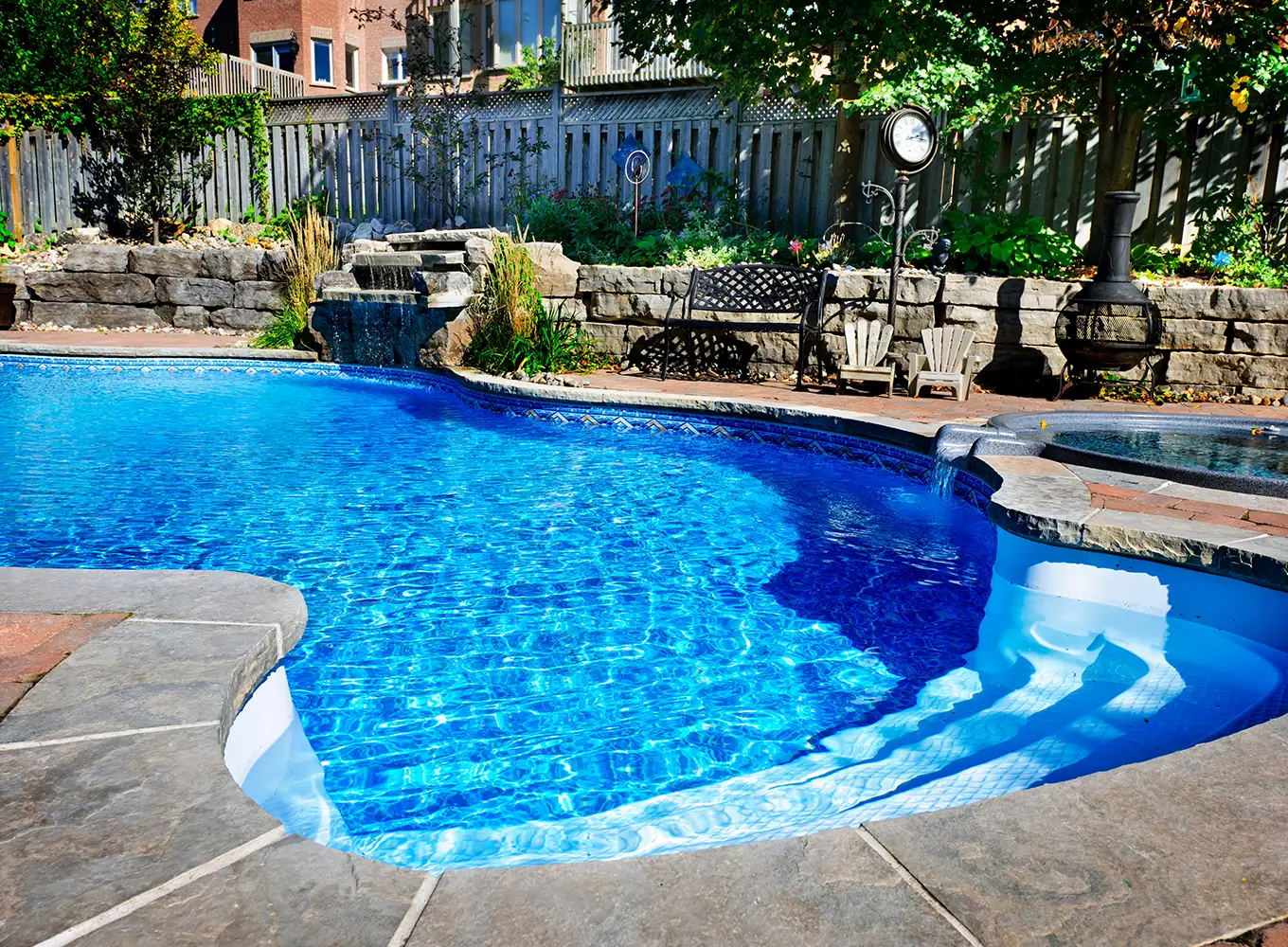 poolside hardscaping features in springfield il