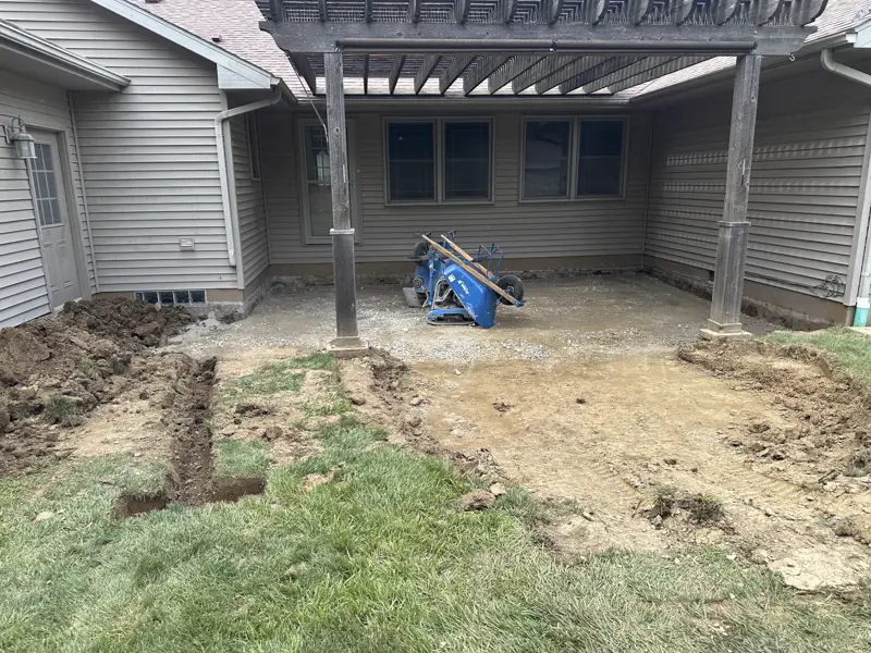 Landscaping & Hardscaping Work Project Gallery Image in Central IL by TaylorMade Landworks