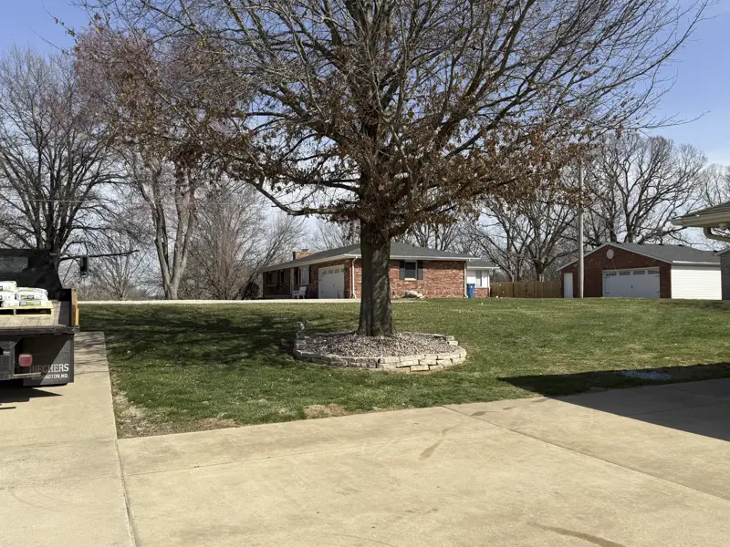 Landscaping & Hardscaping Work Project Gallery Image in Central IL by TaylorMade Landworks