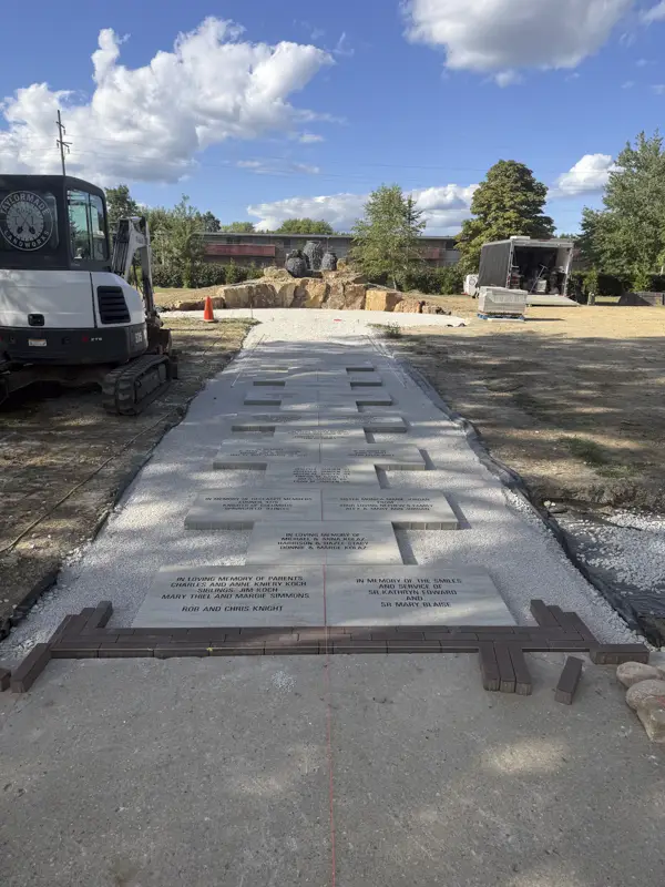 Landscaping & Hardscaping Work Project Gallery Image in Central IL by TaylorMade Landworks