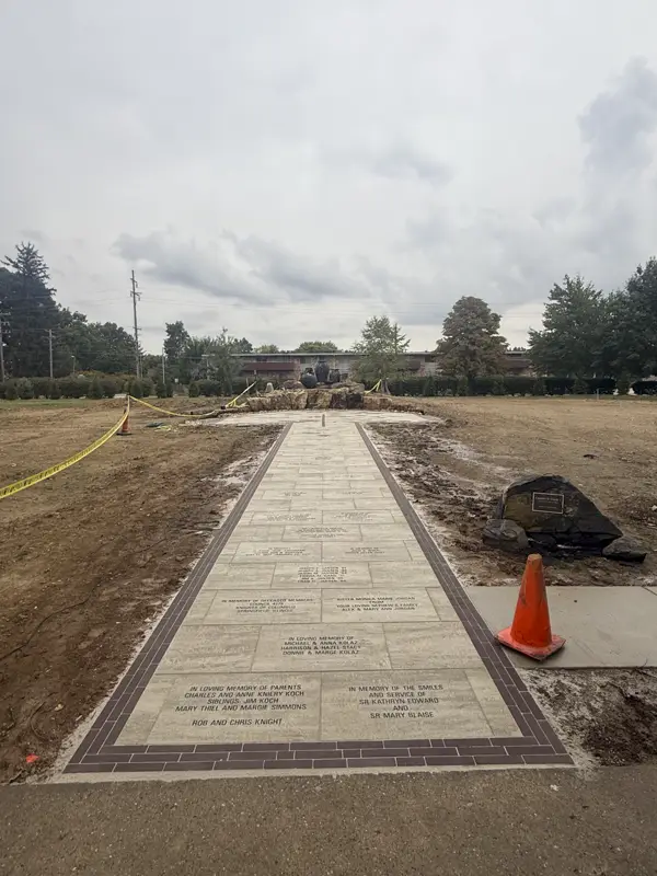 Landscaping & Hardscaping Work Project Gallery Image in Central IL by TaylorMade Landworks