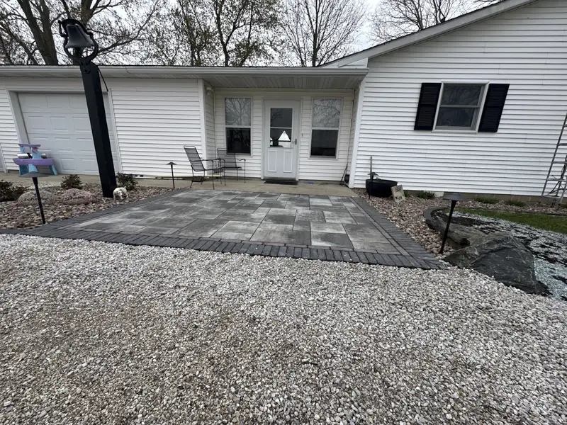 Landscaping & Hardscaping Work Project Gallery Image in Central IL by TaylorMade Landworks