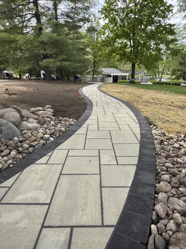 Landscaping & Hardscaping Work Project Gallery Image in Central IL by TaylorMade Landworks