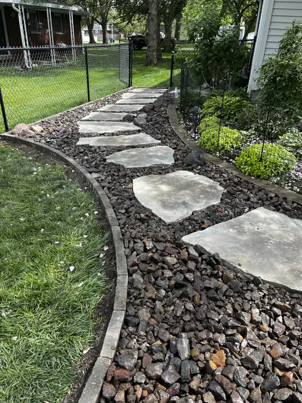 Landscaping & Hardscaping Work Project Gallery Image in Central IL by TaylorMade Landworks