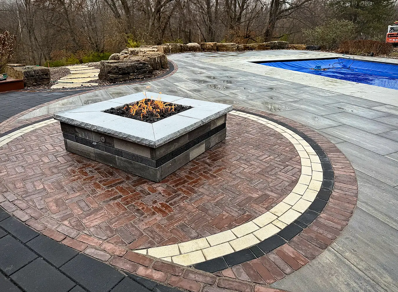 poolside hardscaping in Williamsville IL
